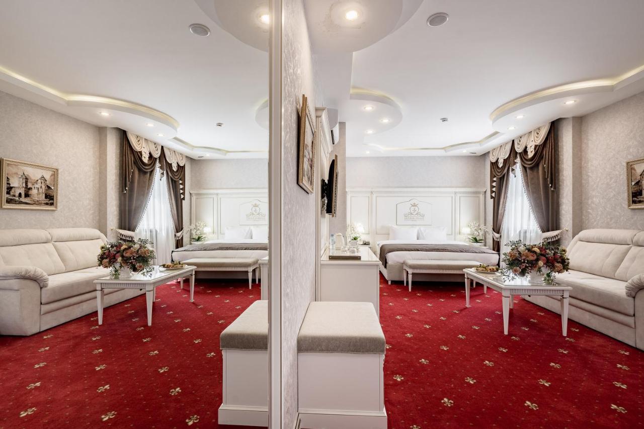 Imperial Palace Hotel Minsk Exterior photo