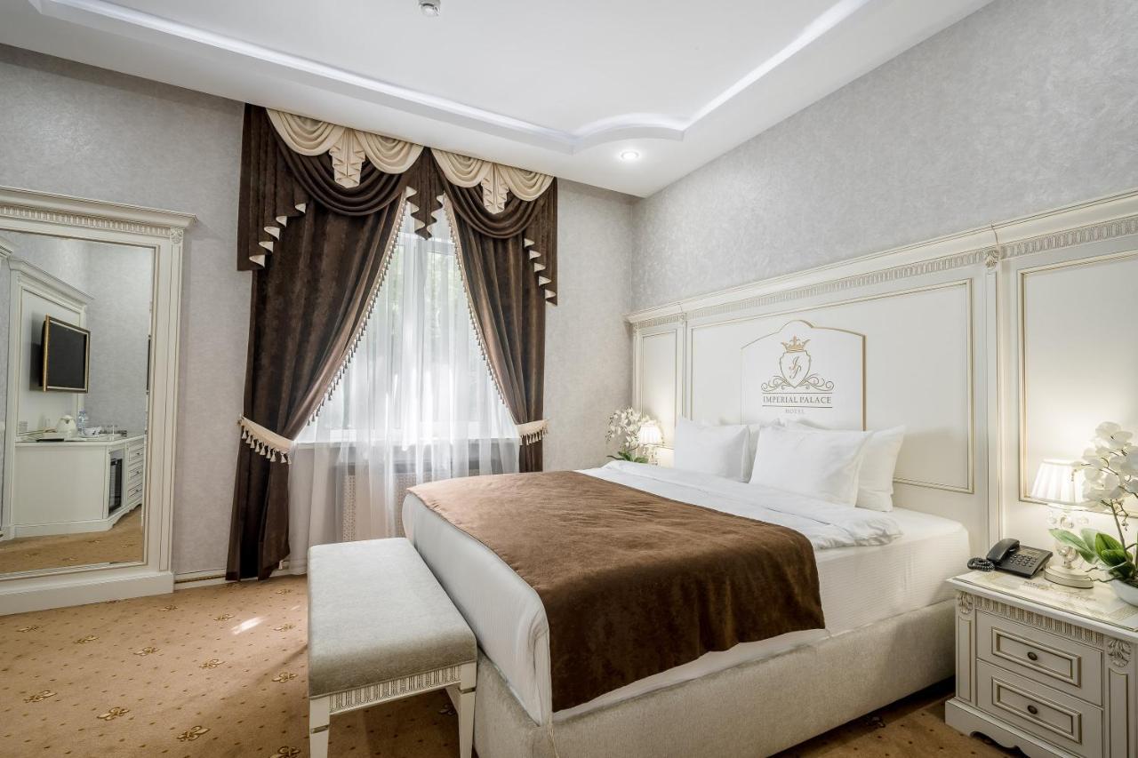 Imperial Palace Hotel Minsk Exterior photo